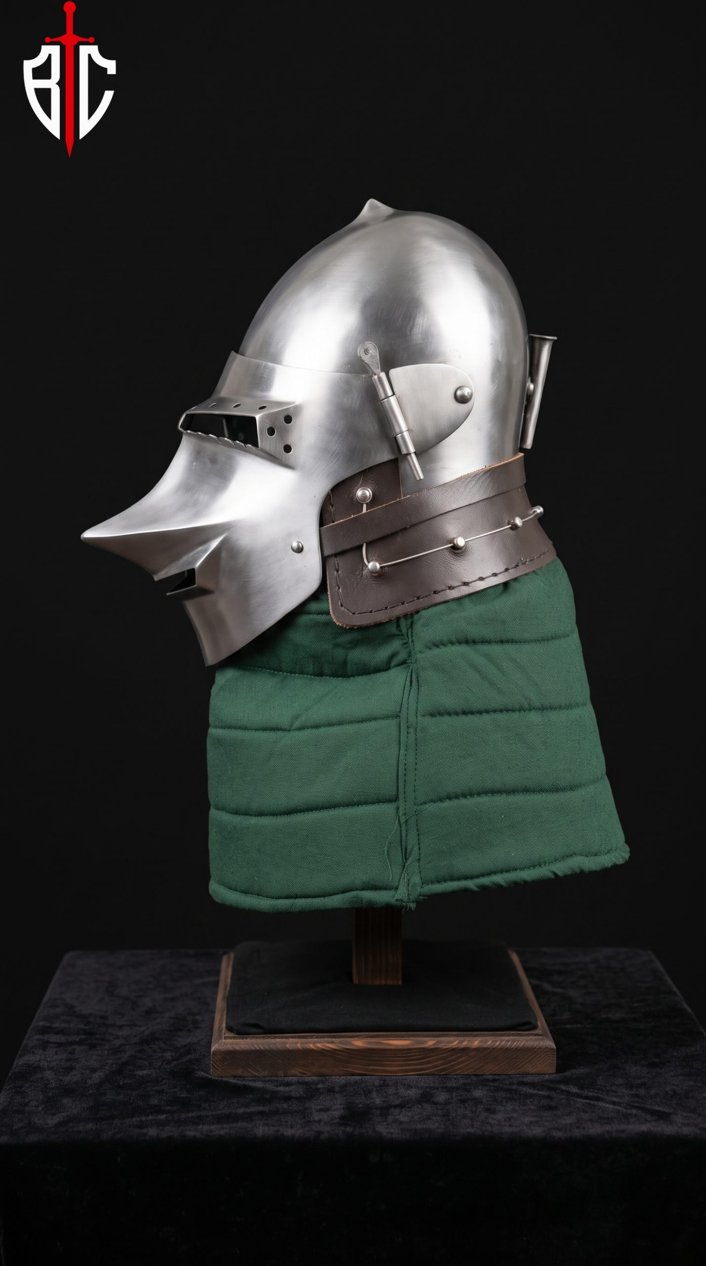 Houndskull Bascinet Helmet - Steel Combat Helmet with Padded Coif for Buhurt & SCA